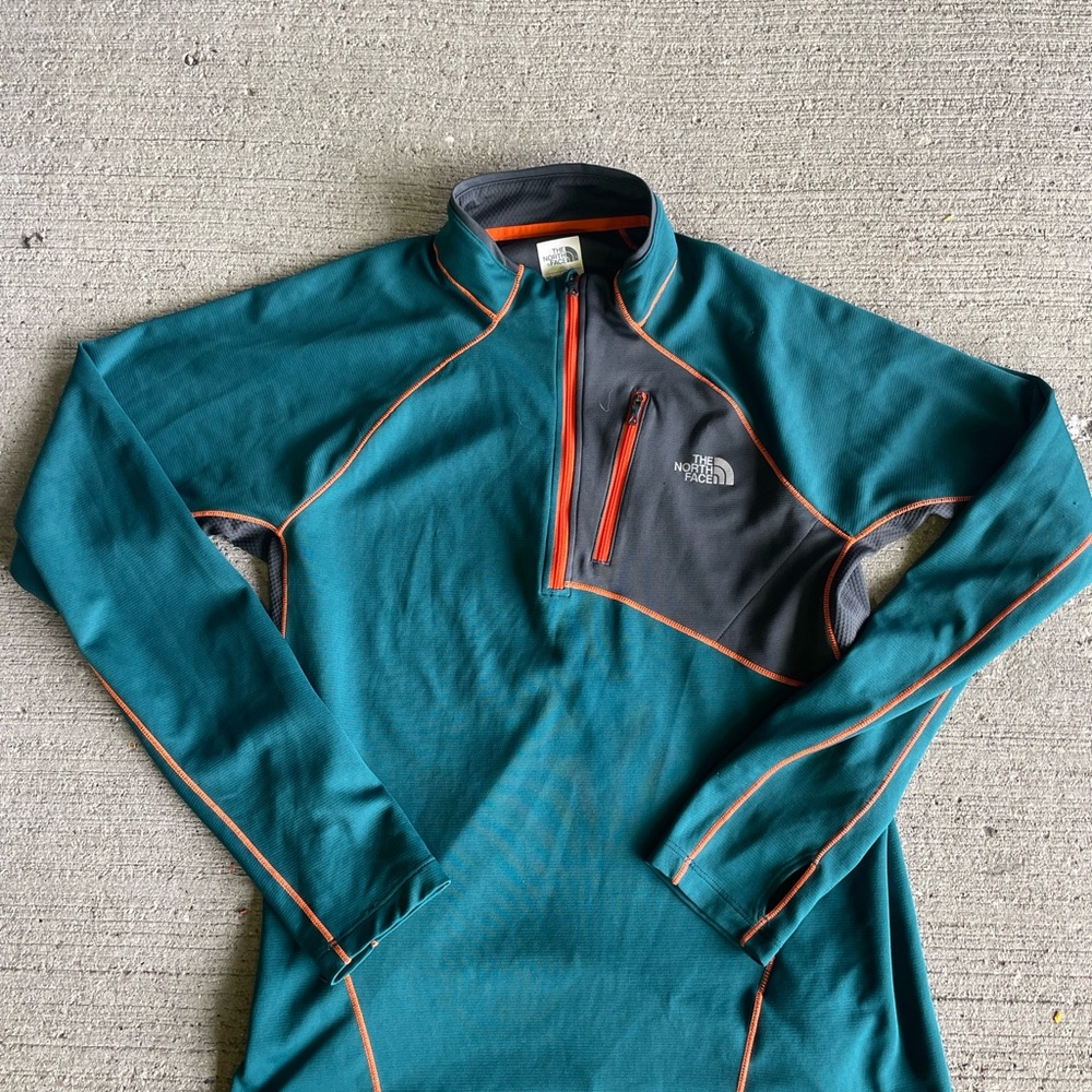 The North Face Mens  Teal and Gray Pullover